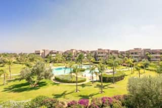 Résidence Chic Golf | Piscine & Jardin — photo 1