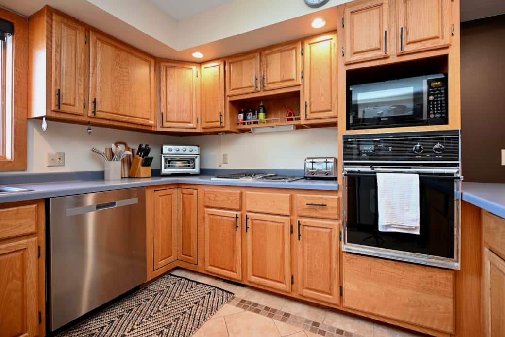 6 Kitchen 2