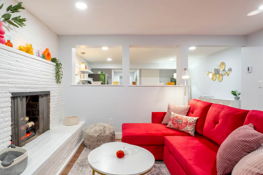 Airy and spacious pass-through windows from the living room to the kitchen