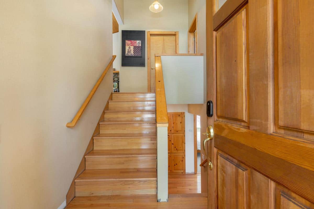 Entry to split level home