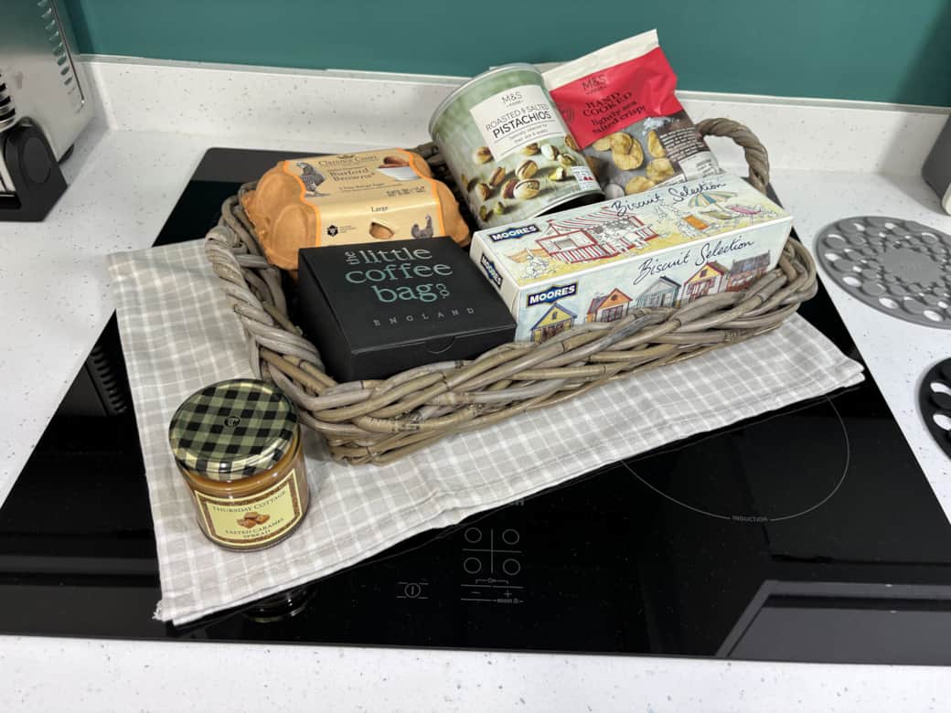 Welcome pack for the Acorn Highcliffe