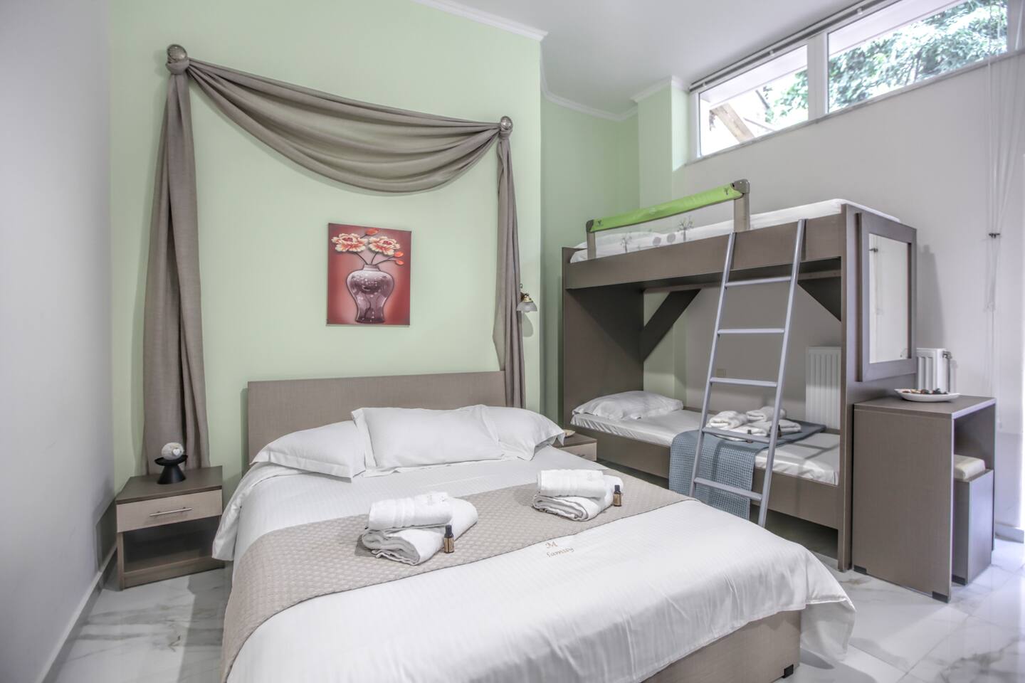 Del Sol Meteora Luxurious Family Suites #1