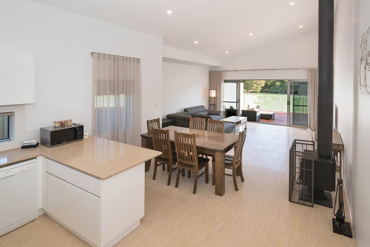 3-35 Stewart St 1