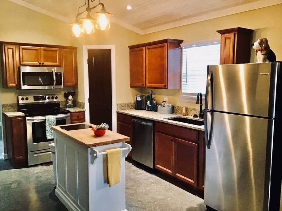 PIONEER VILLAGESAGE CABIN3 BLKS TO MERCANTILE Vacation Home in Pawhuska