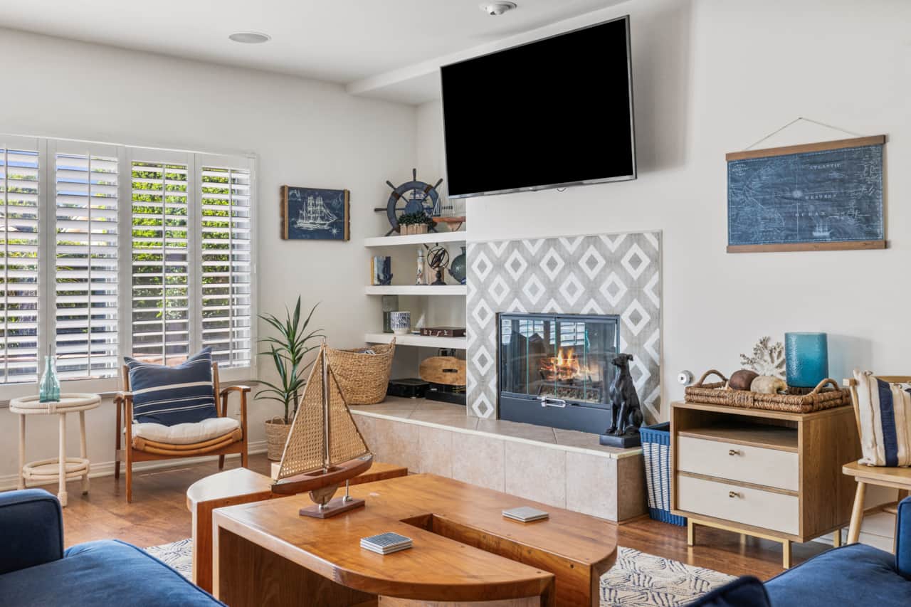 Make your self at home in this comfortable living space with central TV and fireplace