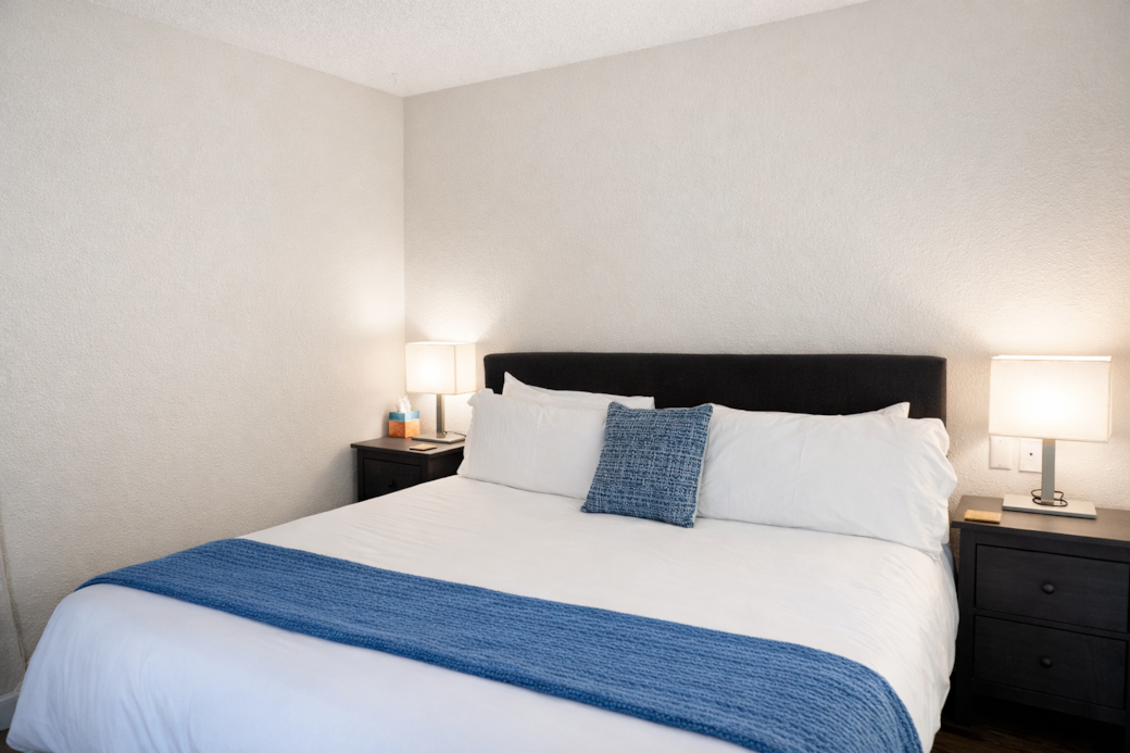 Sink into our ultra-comfortable Casper king mattress—guest favorite for the best night’s sleep.