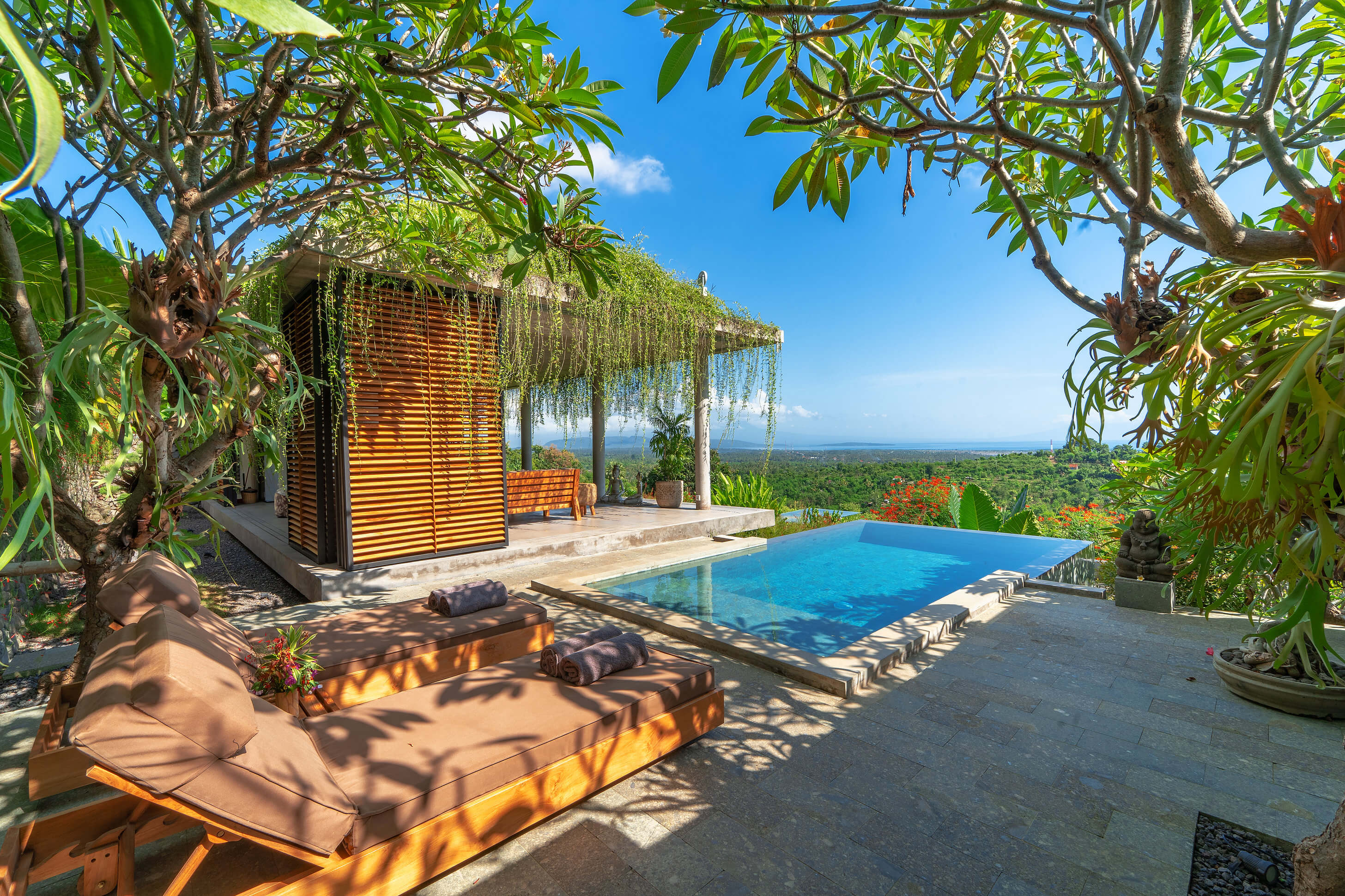 Modern villa with private pool and tropical garden at Villa Murai