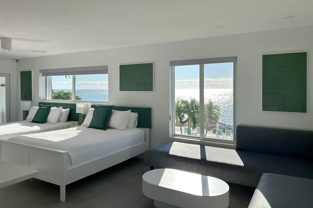 #40 Brand New Renovation #40 Brand New Renovation