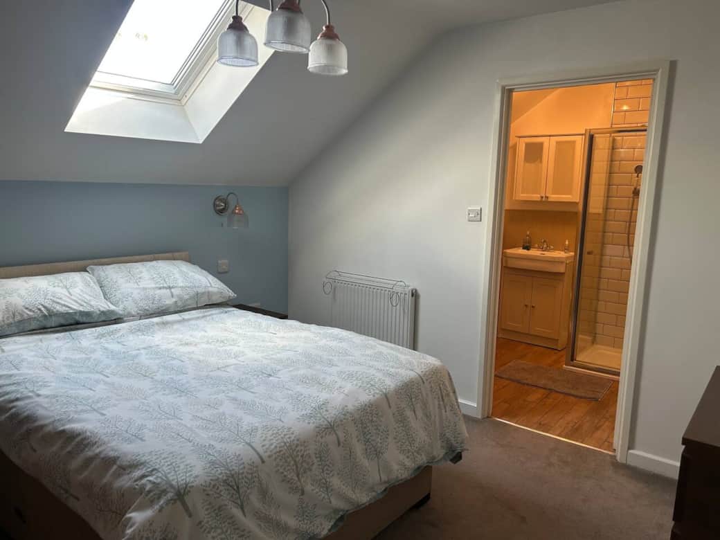 The Annex bedroom, with ensuite The Annex bedroom, with ensuite