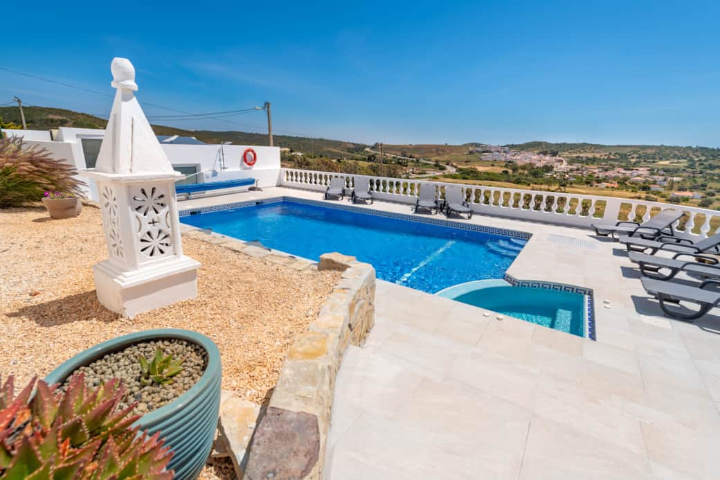 Private pool with beautiful views
