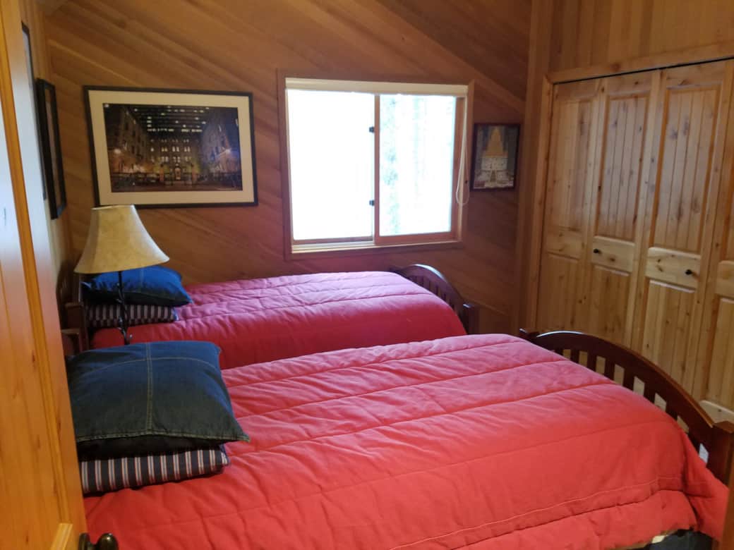 Twin Room Twin Room