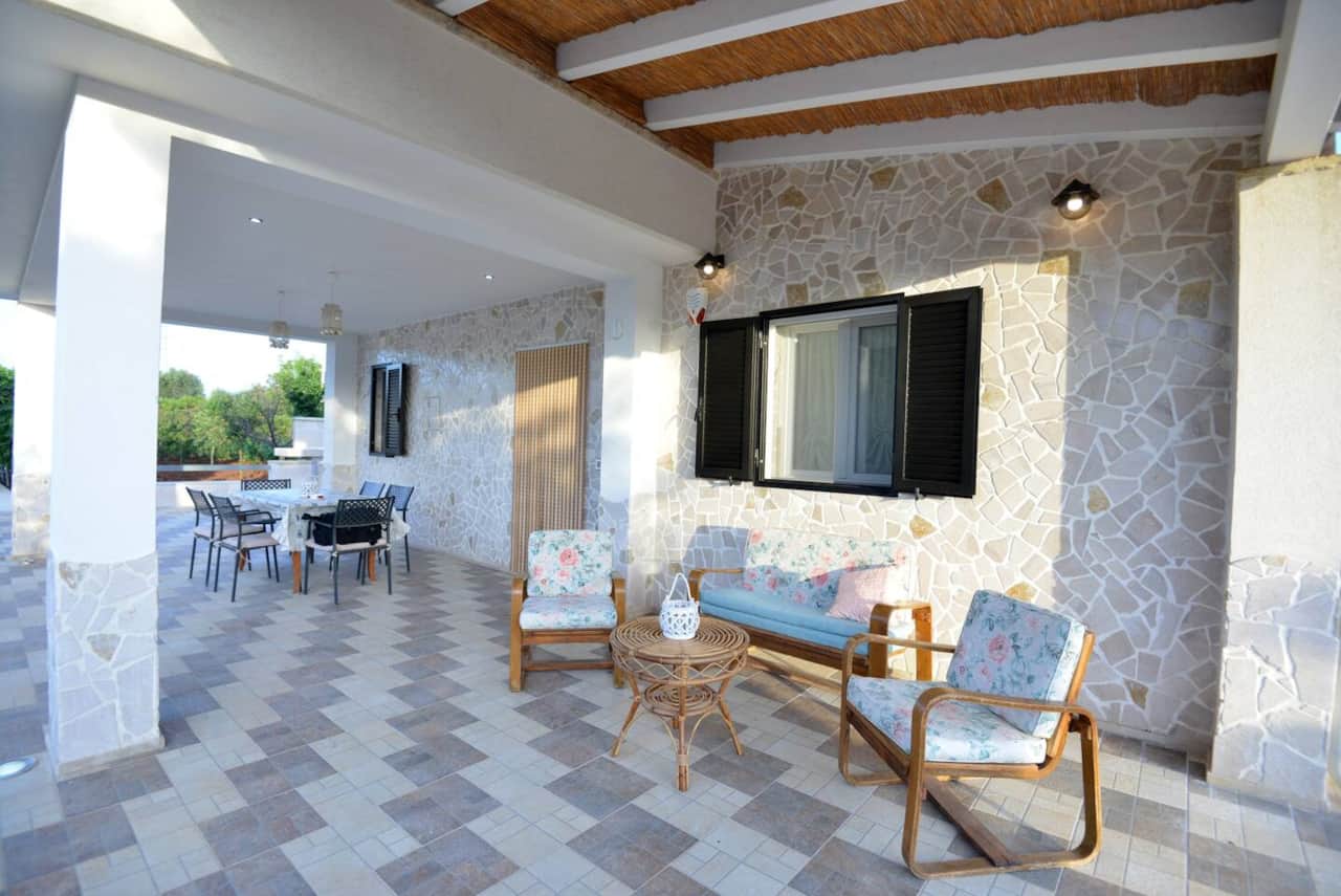 veranda