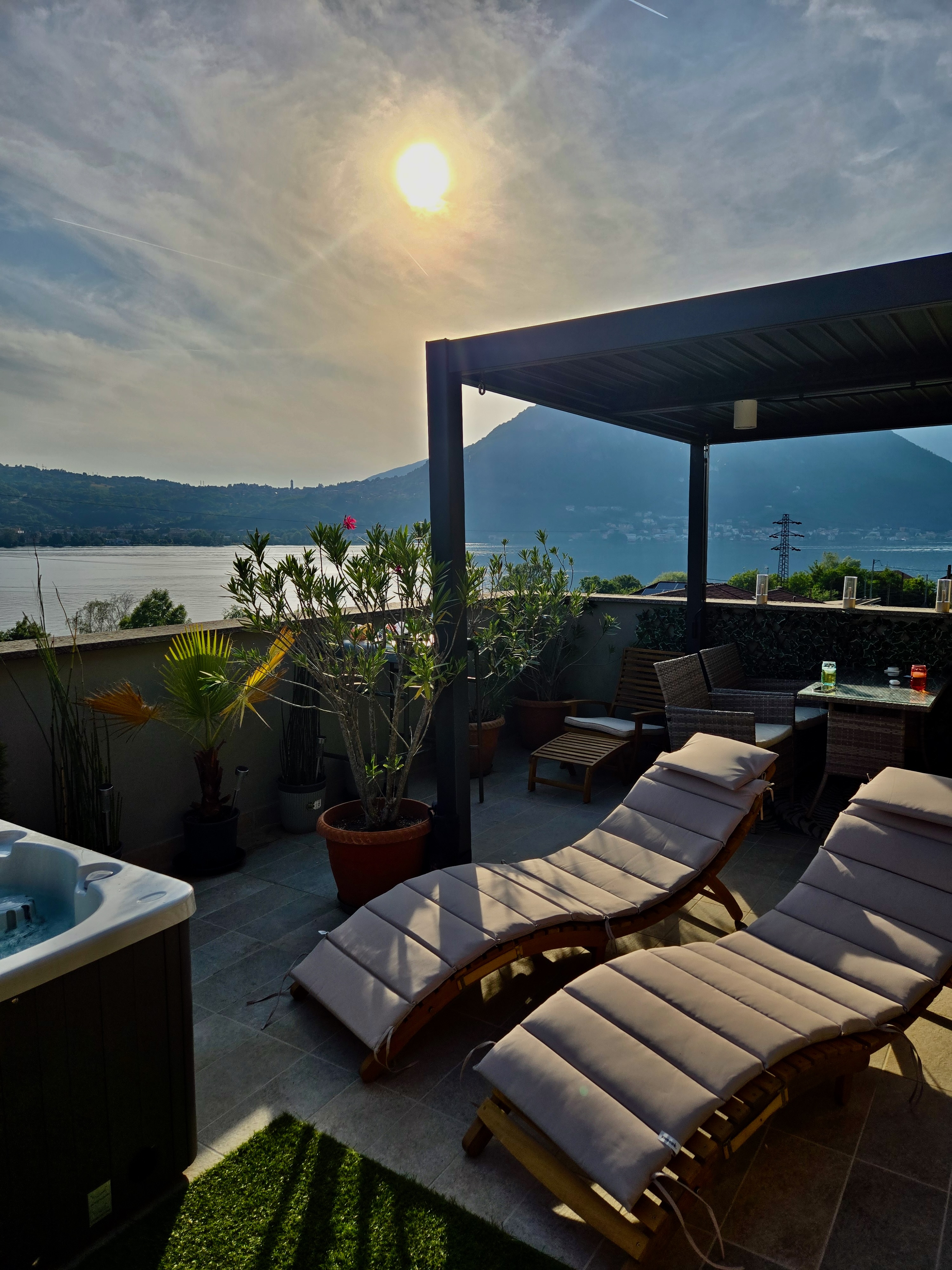 Felicita – Cascata Terrace with Lake View rental in Lecco