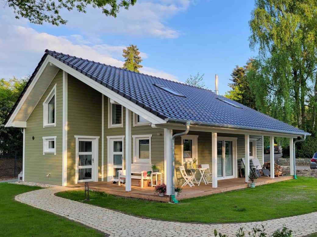 Haus Theda im Frühsommer Haus Theda im Frühsommer