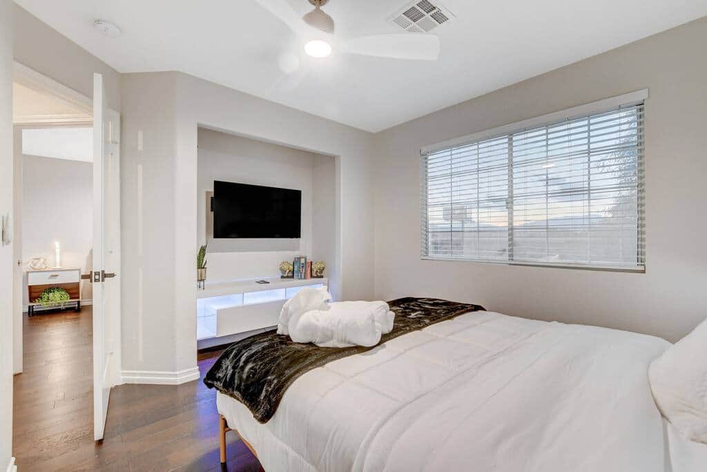 Bedroom 2 TV