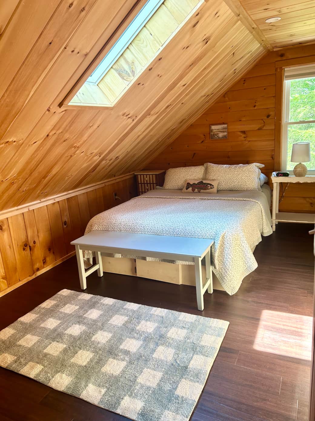 Queen bedroom