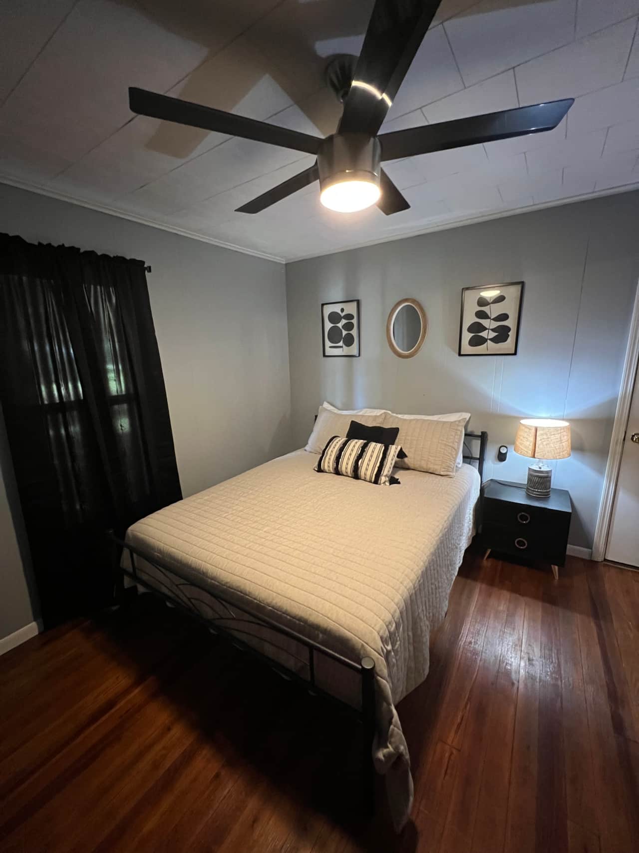 Queen Bedroom on main level