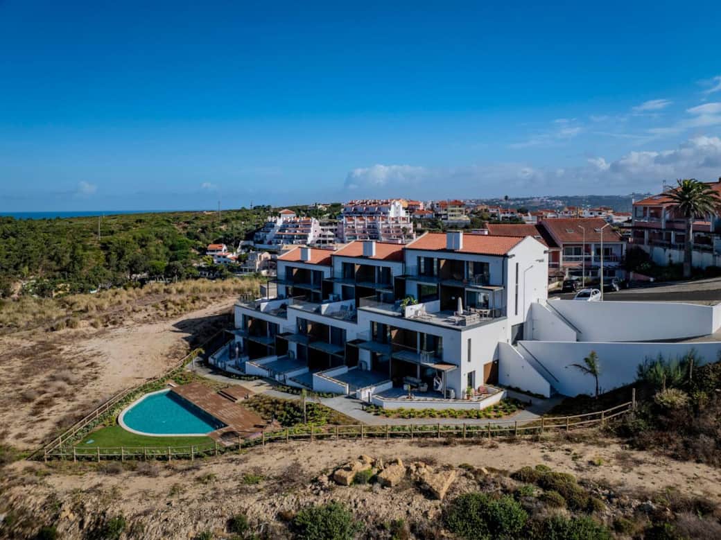 The Barefoot Villa and condominium