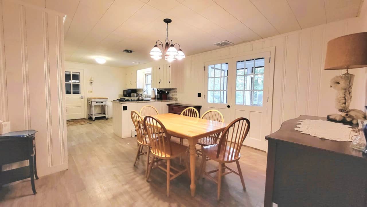 Open dining area