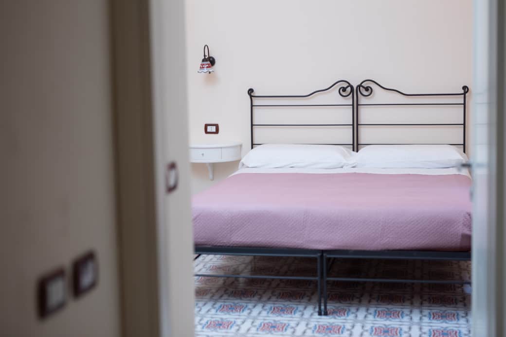 LEAMALFITANE CAMERA #2 1