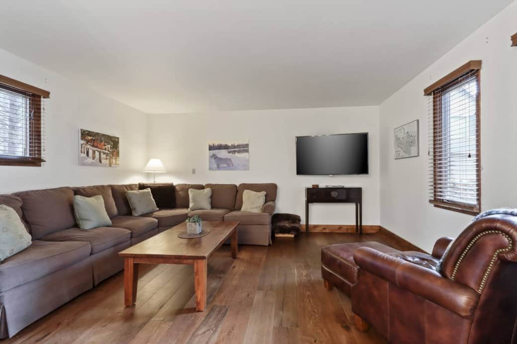 Family room, next to dining room. 