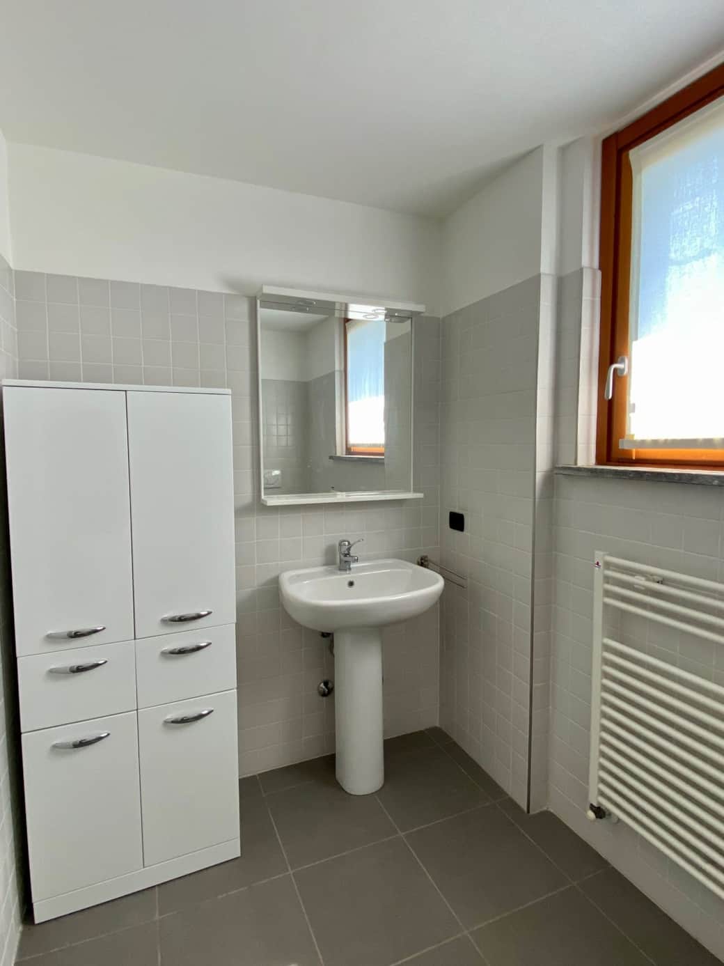 The bathroom downstairs.