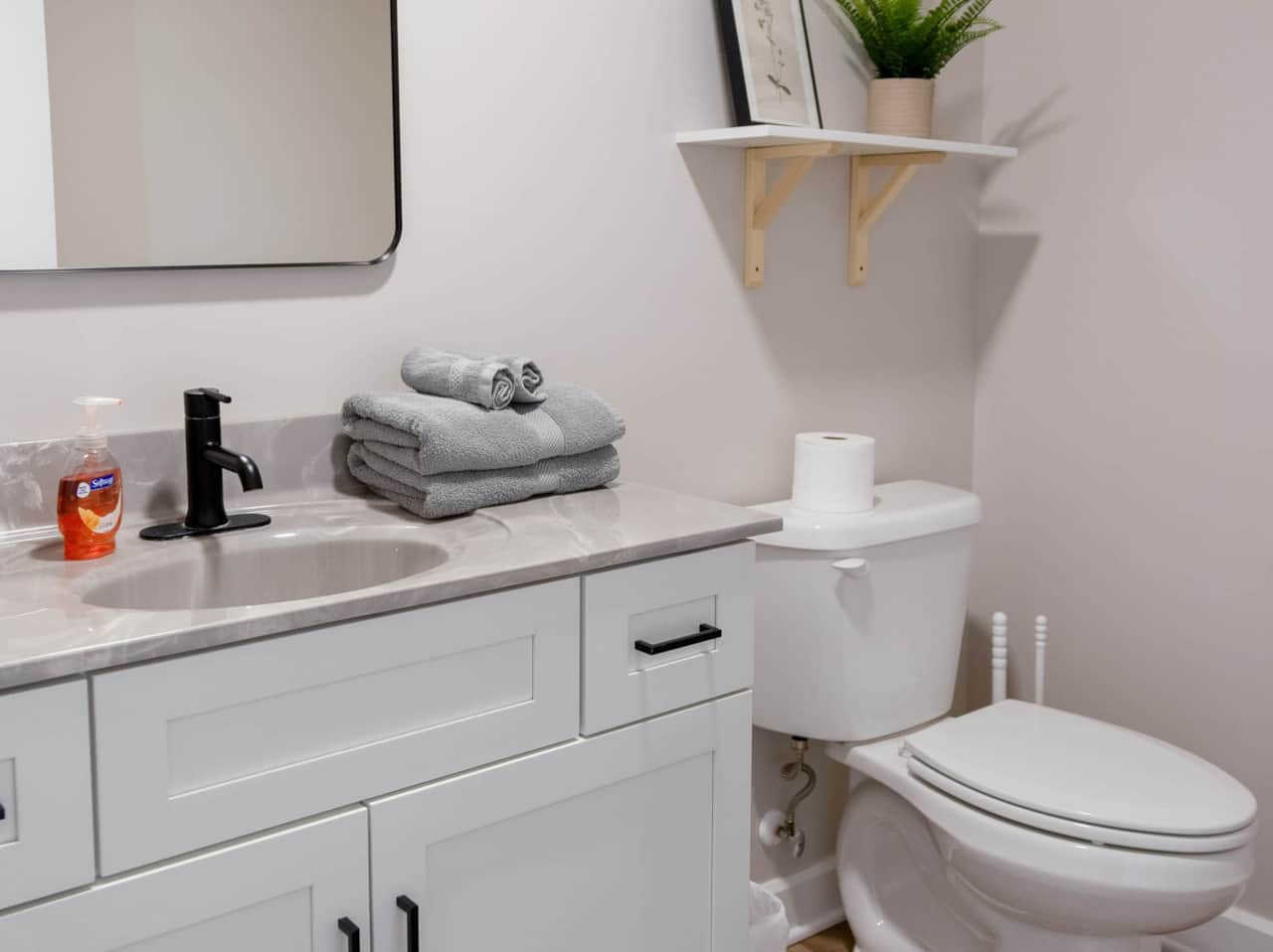 Bathroom - 7.5