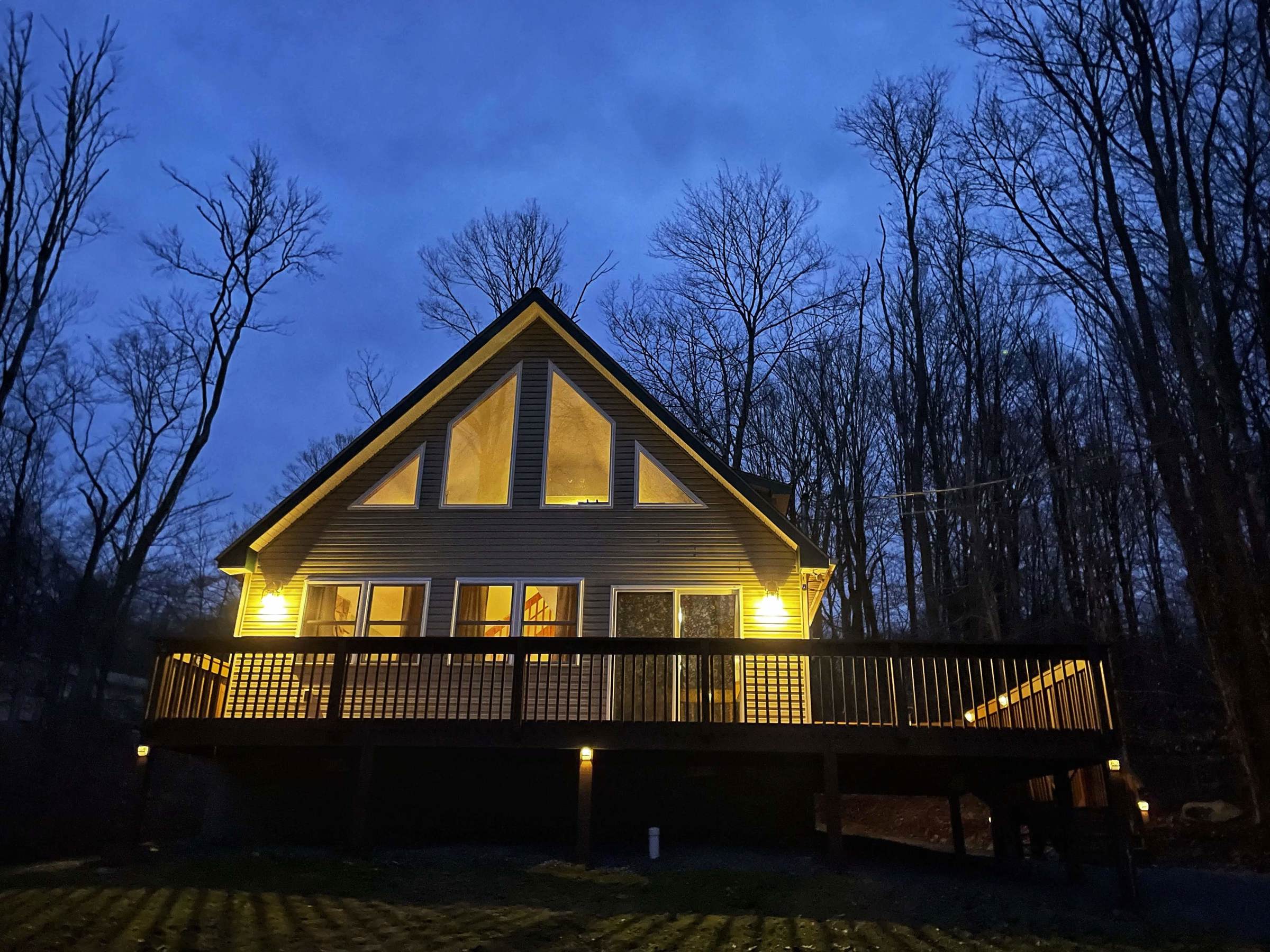Three Pines Chalet Pocono Lake, PA Vacation Rental