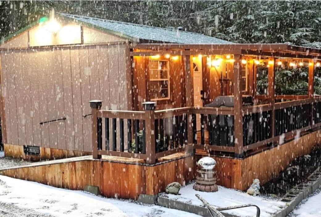 We get snow sometimes 