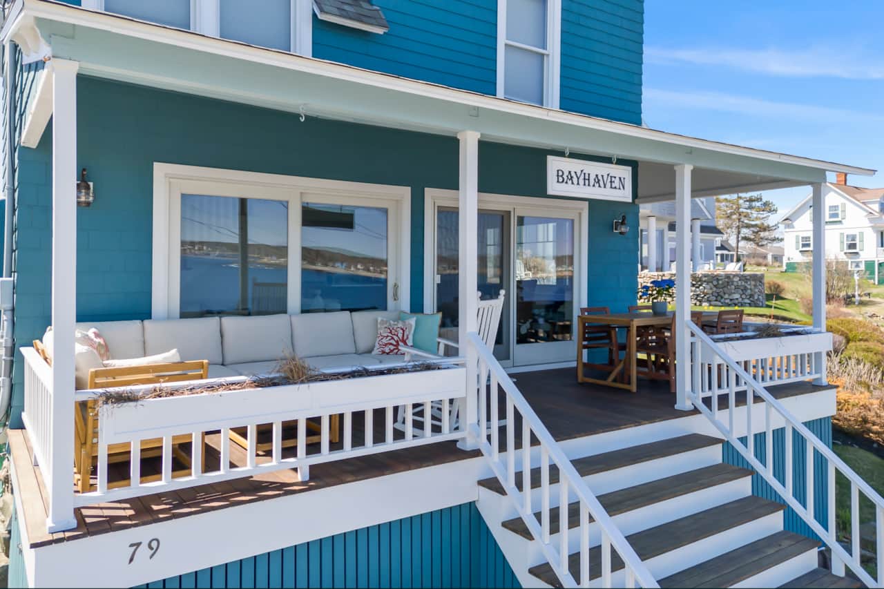 Amazing front porch