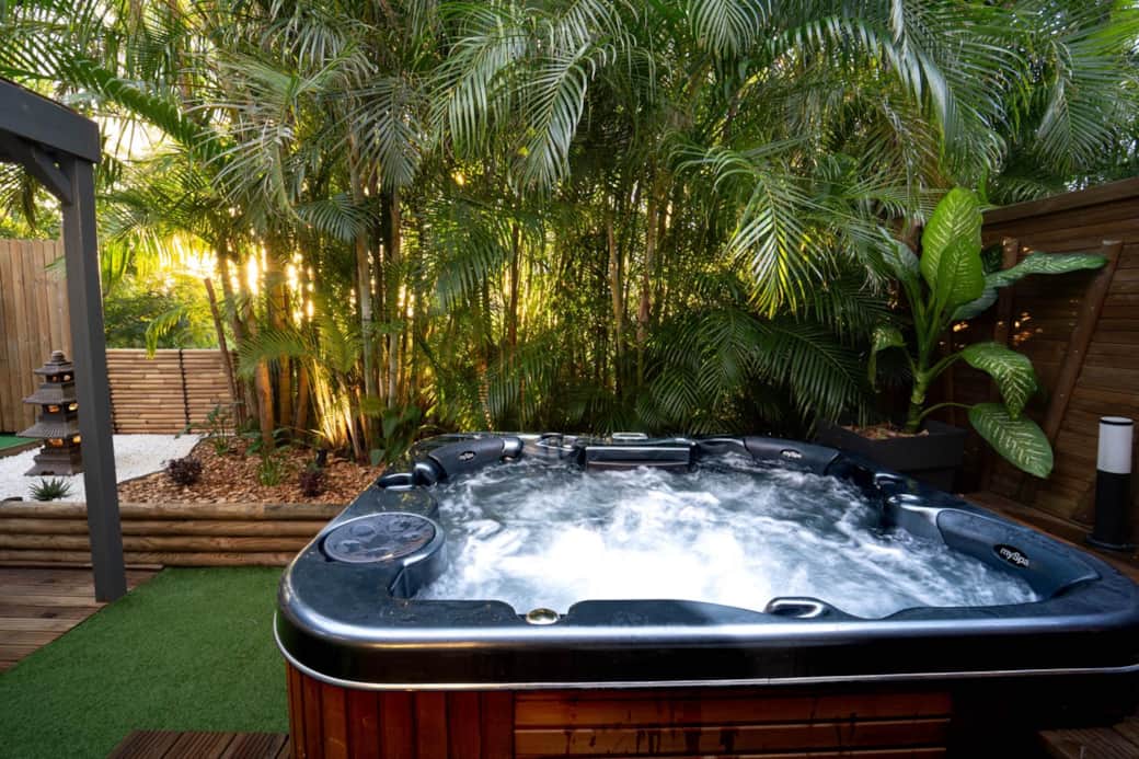 Jacuzzi