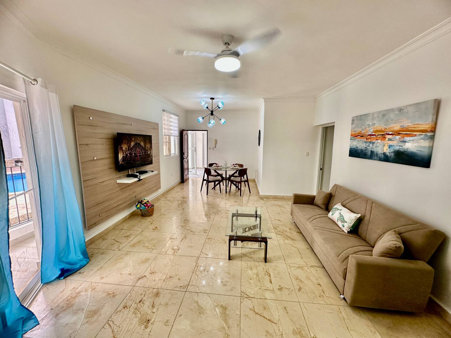 Great location Los Corales, minutes from beach photo 4