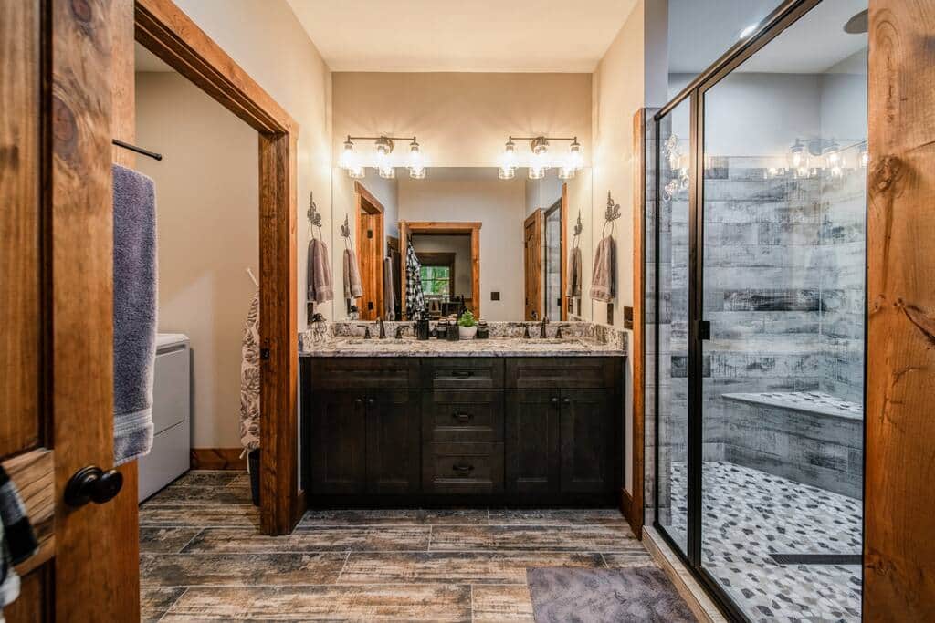 Spacious Primary Bath with Amazing Custom Shower Spacious Primary Bath with Amazing Custom Shower