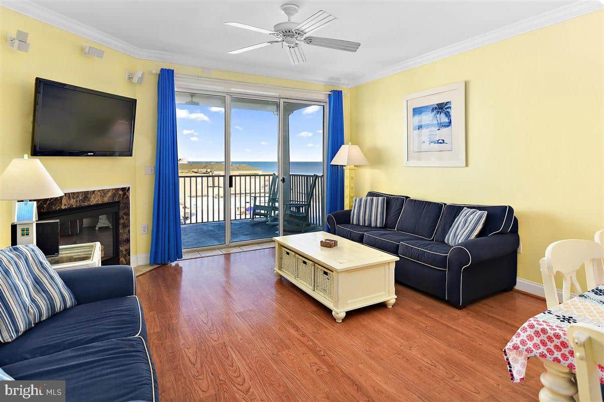 Living Room 3