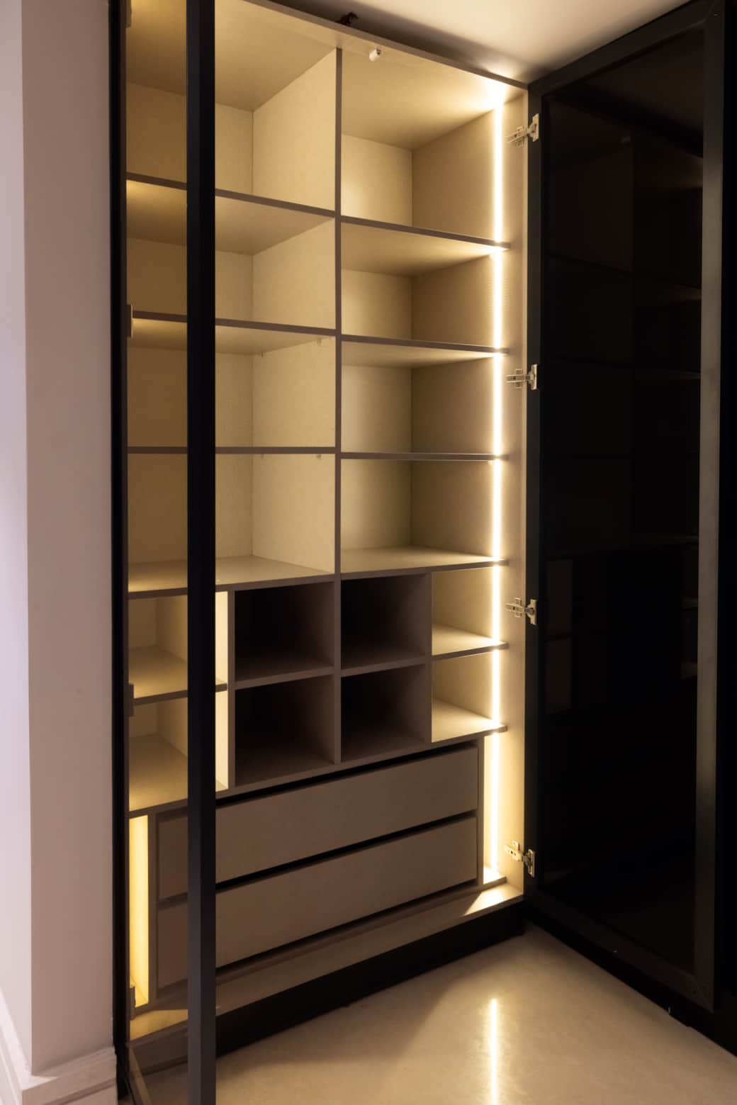 Closet Closet