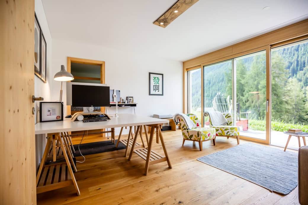 Everything you need to work comfortably: high-speed internet, a large table, and peace.