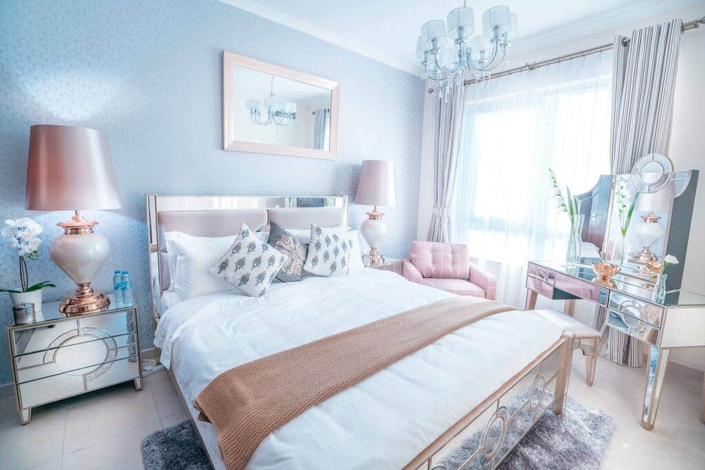 E12799e2 a724 421a 8c4f 4807b7233d7e