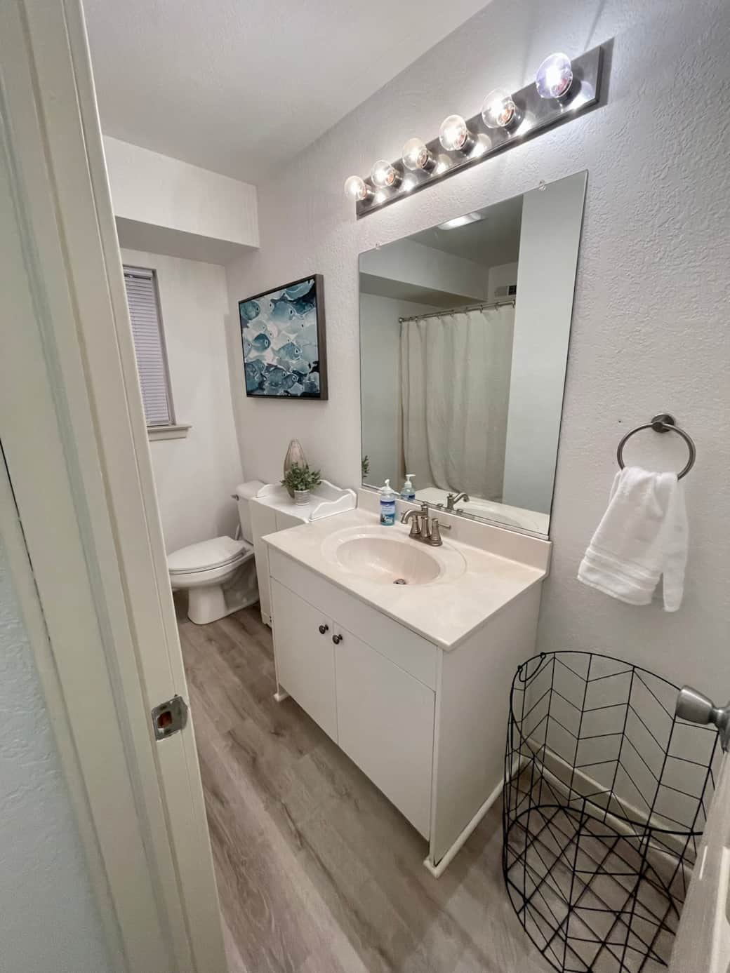 Main Floor Bathroom