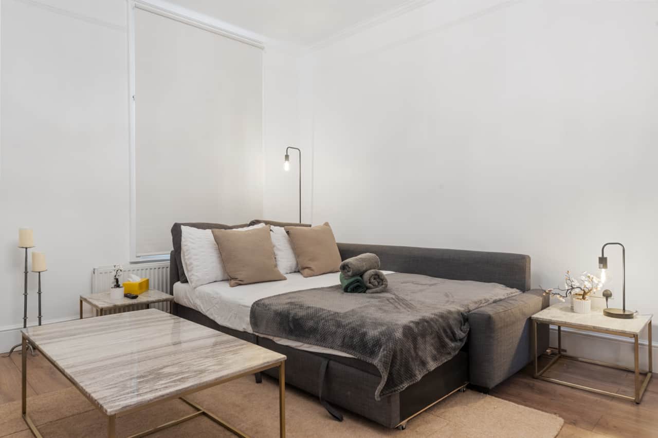 Rochester Row SW1P-1