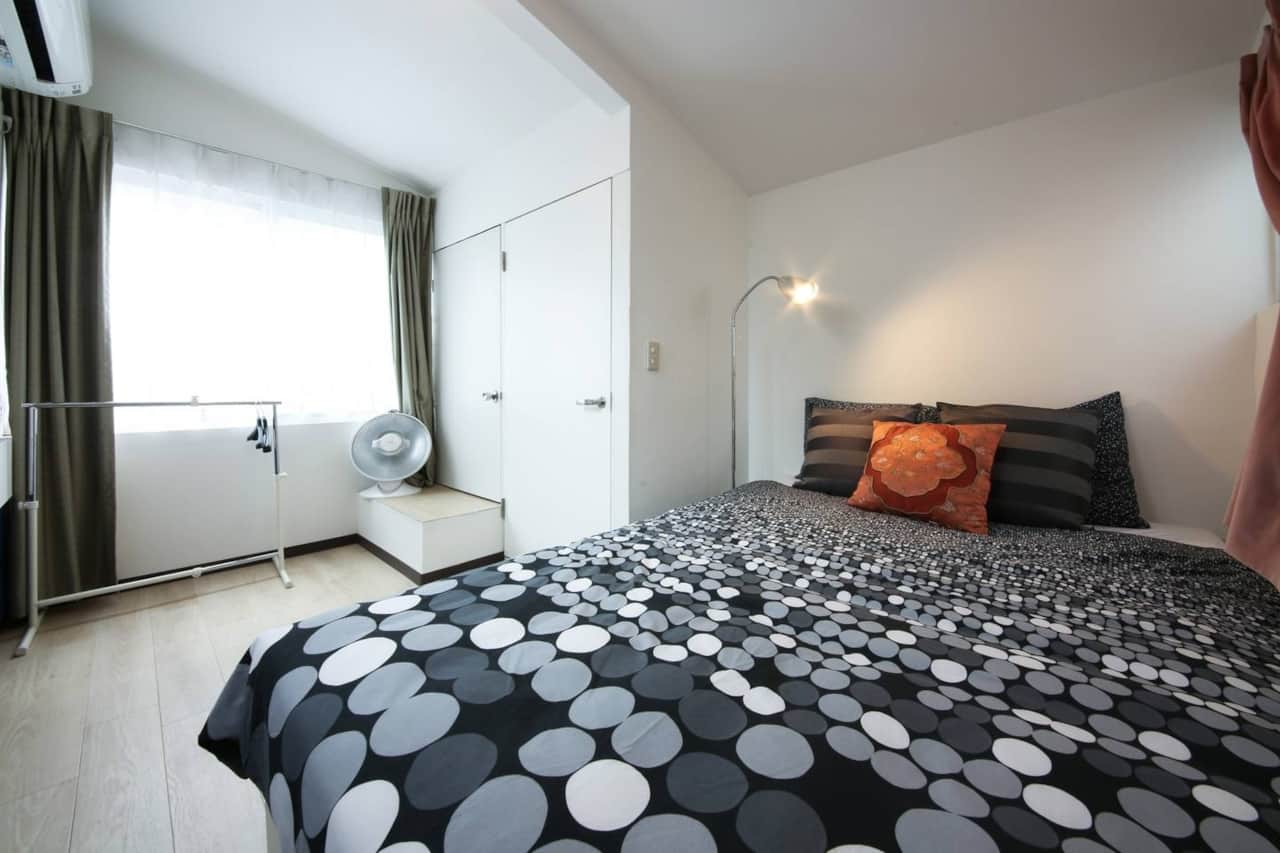 Wake up refreshed in this sunny, stylish bedroom—ideal for couples or solo travellers