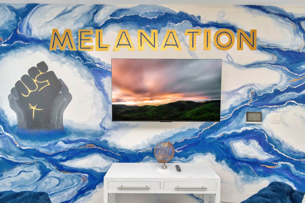 MelaNation! Living Room with 75 inch TV