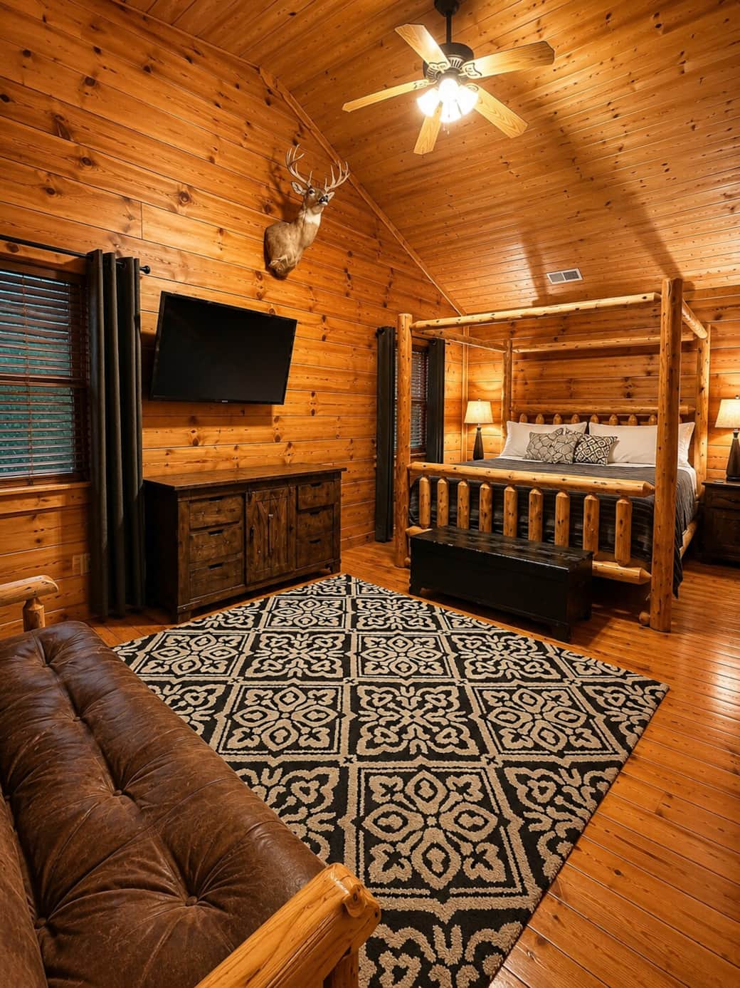 Large master bedroom with comfortable king bed plus a full sized futon bed and en suite master bath and door to deck and hot tub! Large master bedroom with comfortable king bed plus a full sized futon bed and en suite master bath and door to deck and hot tub!