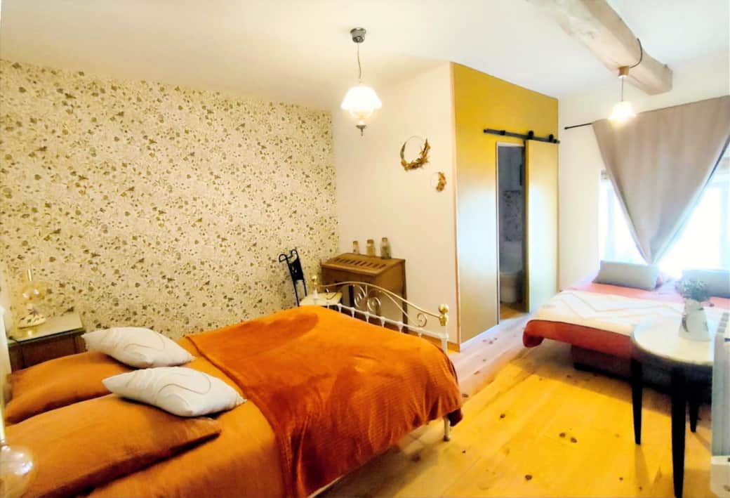 DEUX LITS QUEEN SIZE