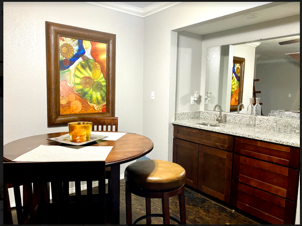 Dinning table