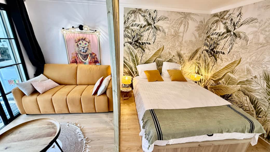 Salon & chambre 2TI KAZ CHEWIDOUDOU Pierre & Vacances Sainte Anne Guadeloupe - Conciergerie SHIVAKEY Salon & chambre 2TI KAZ CHEWIDOUDOU Pierre & Vacances Sainte Anne Guadeloupe - Conciergerie SHIVAKEY