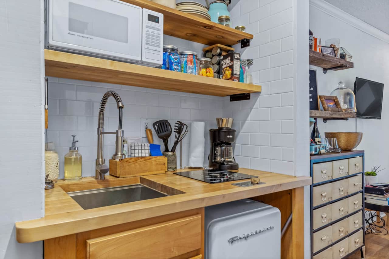Kitchenette