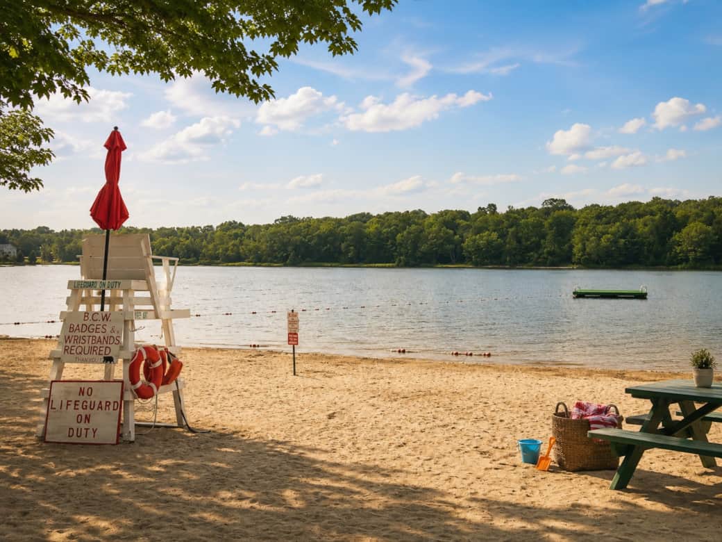 Community lake & sandy beach.