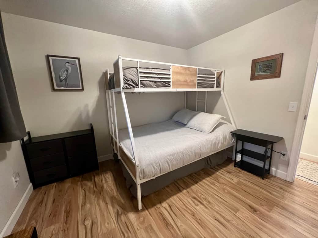Twin over full with twin trundle Twin over full with twin trundle