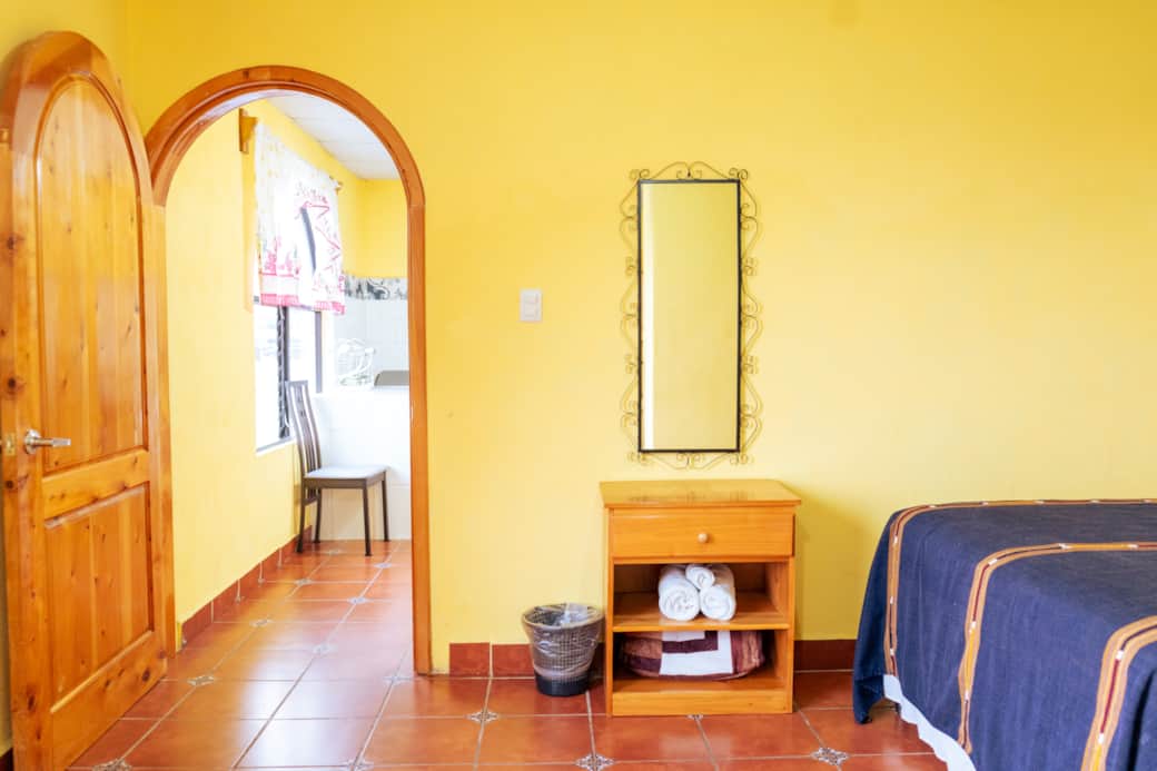 Apartamento con 2 Habitaciones para 7 personas Casa Esperanza Panajachel-8