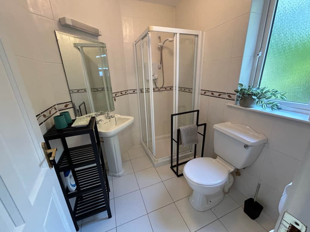 Bathroom 1 Bathroom 1